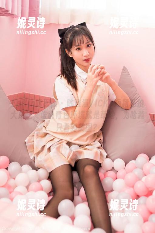 Feilin嗲囡囡-陈雅漫VICKY Feilin嗲囡囡 - 陈雅漫VICKY短裙私拍大放送,谁说青色环境就是草地,为啥我只看到美图?