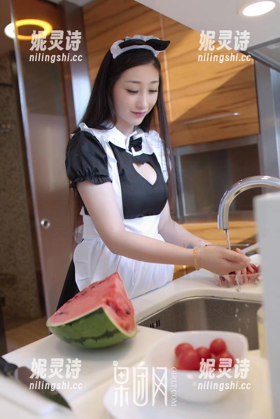 GIRLT果团网-陈迪娅 GIRLT果团网 - 高清记录,陈迪娅这厨娘,围裙下藏着的可不只是菜谱吧?