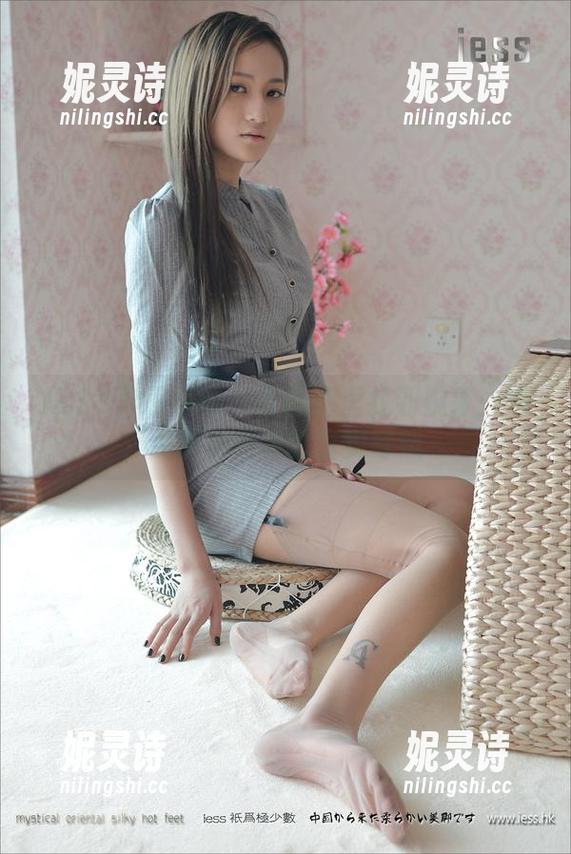 IESS异思趣向 - 在图库里找到婉萍：她加班加点时的真实写照