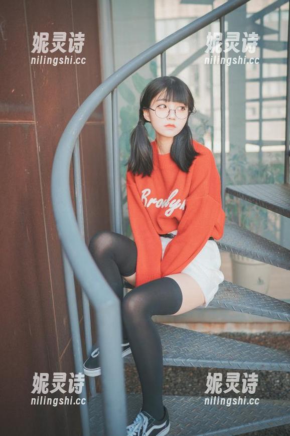 看到Jenny(정제니)的套装图片，就像一个‘今天也要努力’的告白，免费来就是对你的宠爱。
