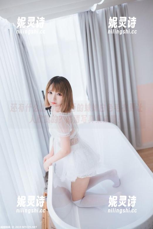 还有什么比喵糖映画的妹妹白色毛衣更让人欣赏的？高清写真集来喽！