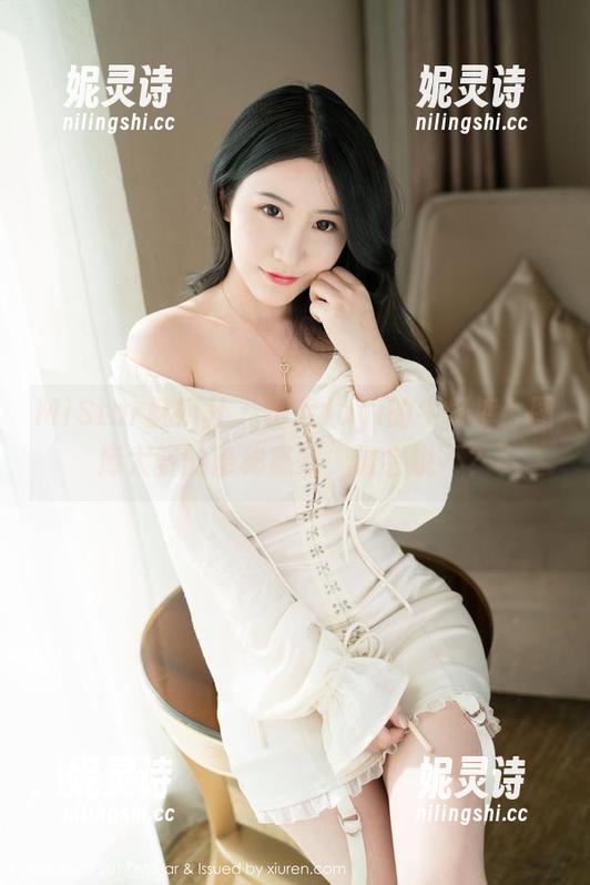 MiStar魅妍社 - 小乔Joyi的牛仔裤：图库大赛的隐秘赢家，谁会说不？