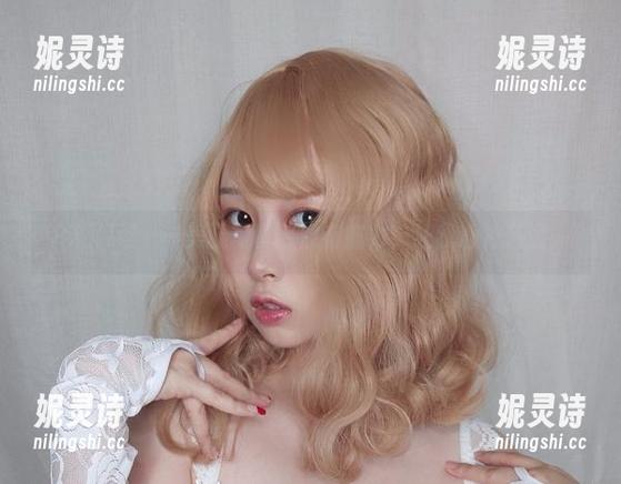 PAKI酱 PAKI酱——美腿写真好像有魔力,让我心神荡漾。