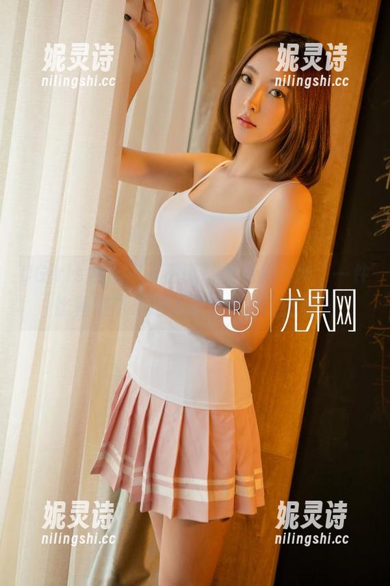UGirls尤果网-王谨轩 UGirls尤果网 - 王谨轩的私拍新作,一件比基尼带你进入梦想中的沙滩时光