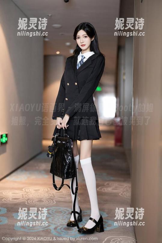 XIAOYU语画界-徐莉芝Booty XIAOYU语画界 - 满屏徐莉芝Booty的姐姐照,完全免费,就连我自己都被晃到了!