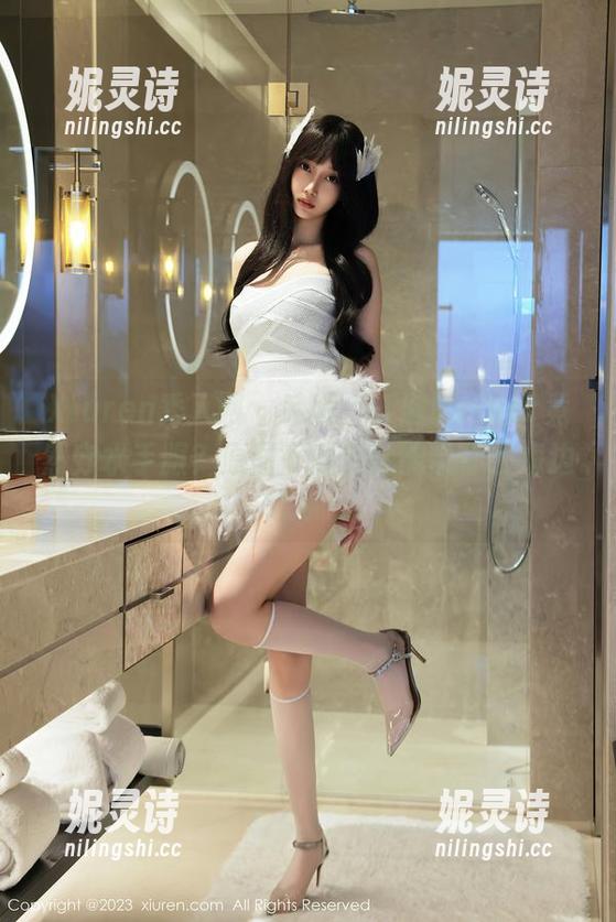 Xiuren秀人网 - 哇哦，江淑影river竟然穿水手服？原图下载后就能带你去海边想象！