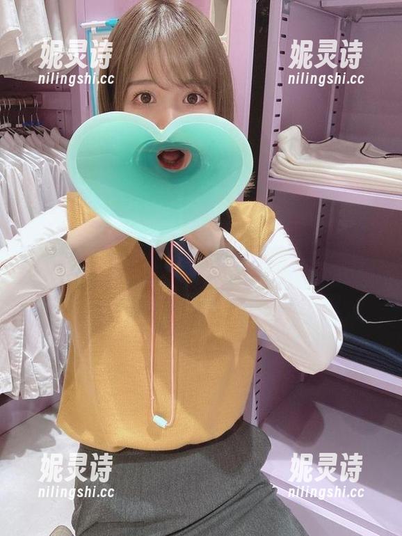 制服全集：けん研用她的方式定义课堂。