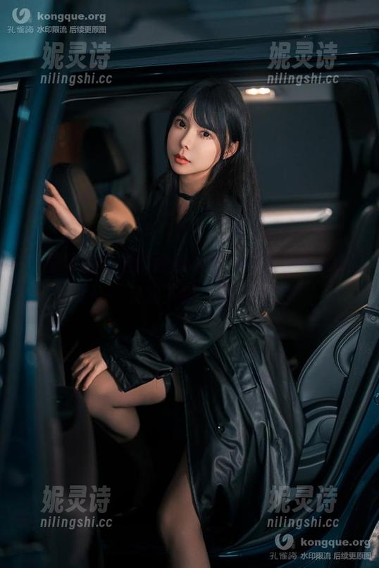 “亚马逊鲶鱼的独特视角，成就了FGO玛修女仆，快来下载，别害羞！”。
