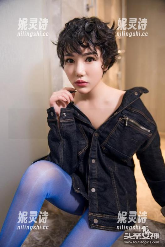头条女神 - 敢不敢挑战你的审美？李媛媛短裤图库在线等你下载。