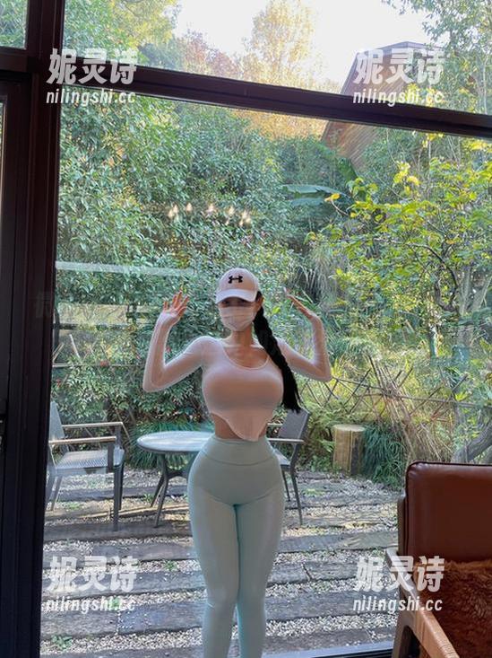 微密圈 - 无圣光直击！左公子666的红色包臀，魅力如潮水涌动