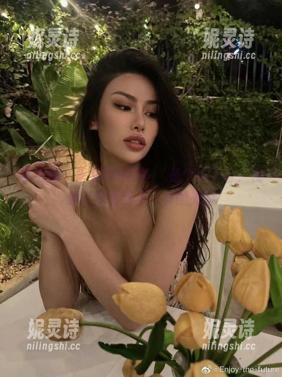 微密圈 - 李嘉欣97的사진是个小宇宙，视频让我看到不一样的光彩
