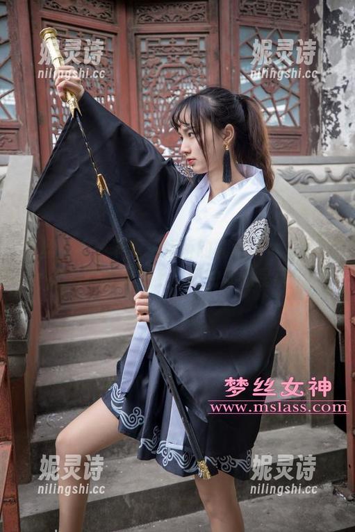 梦丝女神 - 下载王娇娇的礼服大片，换装之后你就是街上最闪的那颗星星！