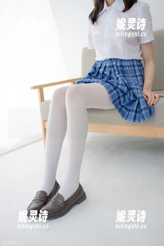 森萝财团特供：黑丝女仆的私房写真，随便找个理由就想上班打工啊！