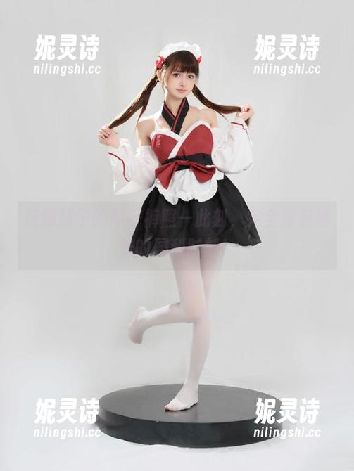 河豚抚子 河豚抚子的牛仔裤照—此刻,完全没有神光的犀利时刻!