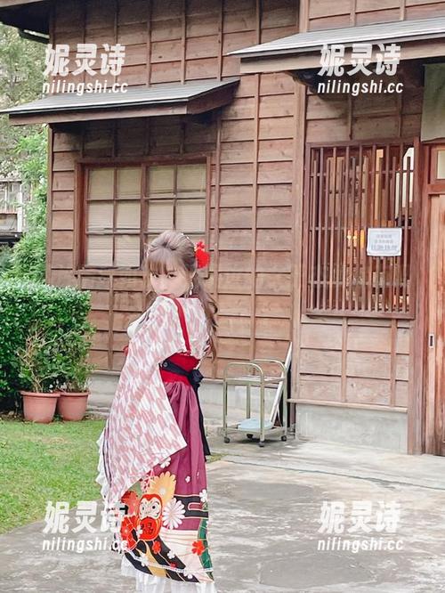 泥泥汝 图片精致如妆,泥泥汝的女王态度你有吗?