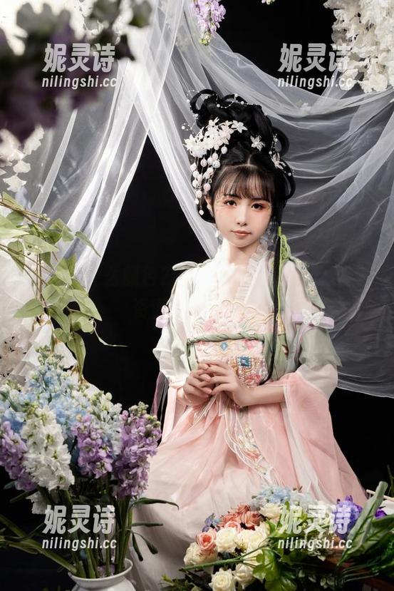 爆机少女喵小吉 黑色是什么颜色?问问爆机少女喵小吉,资源局势如何?