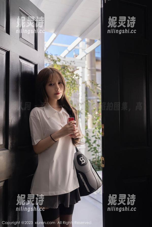 秀人网-乔一一 秀人网 - 乔一一:西双版纳旅拍图集,高清版的清凉假期