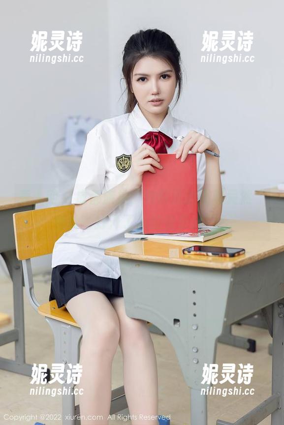 秀人网-刘钰儿 秀人网 - 成都旅拍,刘钰儿的美图竟然“免费”打开了我的快乐大门!