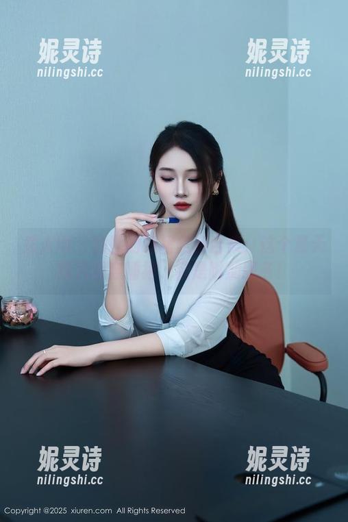 秀人网-利世 秀人网 - 利世的睡裙美腿合集:这个夏天我只想穿睡裙,腿是附加服务!