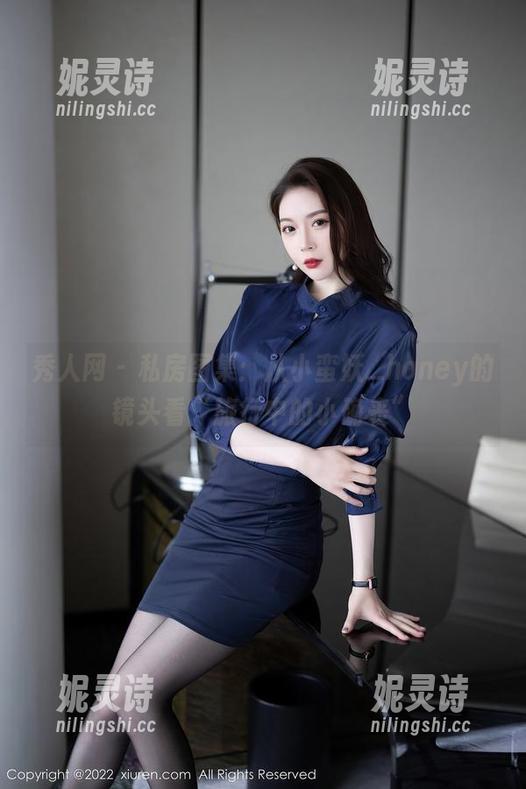 秀人网-小蛮妖_honey 秀人网 - 私房图集:从小蛮妖_honey的镜头看“旅行中的小确丧”
