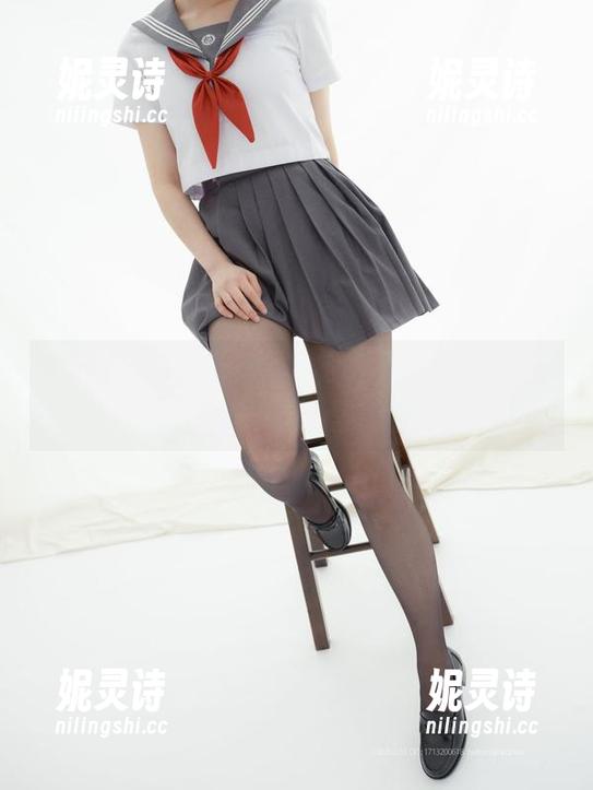 紧急企划-小恩 紧急企划 - 内衣定制新看法!小恩的图集让我一丁点不敢想象穿上会是什么样。