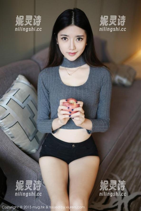 美媛馆 - 紧跟李雪婷Anna的步伐，亲自翻翻这个“秘密”图包，有没有值得一窥的瞬间？