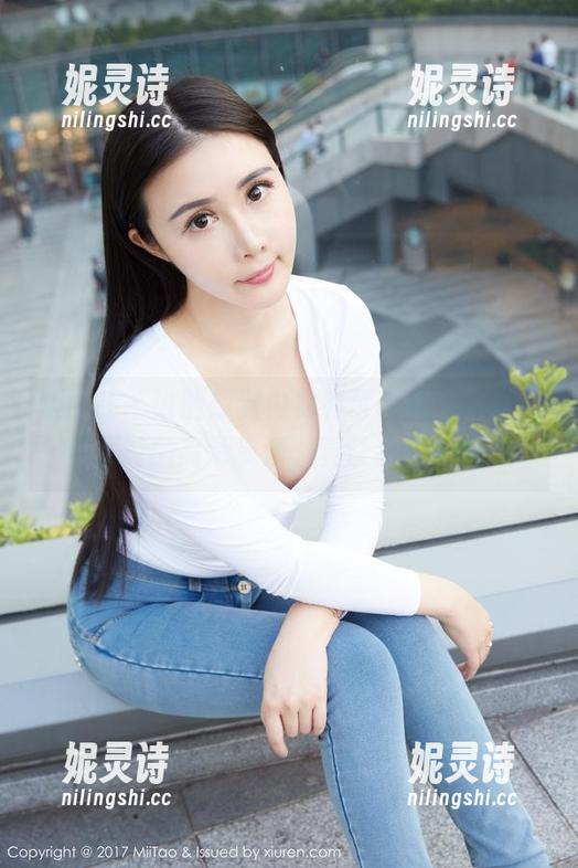 蜜桃社 - 谁能想到白衬衫可以这么精彩，李颖诗的高清资源，真让我想不通。