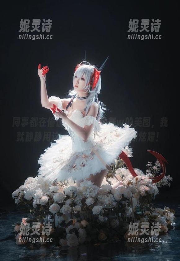 同事都在偷偷看铁板烧鬼舞w的美图，我就静静用这一款蕾丝壁纸来默默炫耀！
