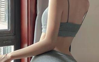 微密圈 - 誒，不得不说！陈妮妮UNI在线的紫色肚兜好像在轻声诉说什么……