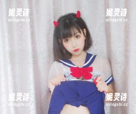 提醒！下载雯粥粥i的网袜cos，注意可能会刷屏。