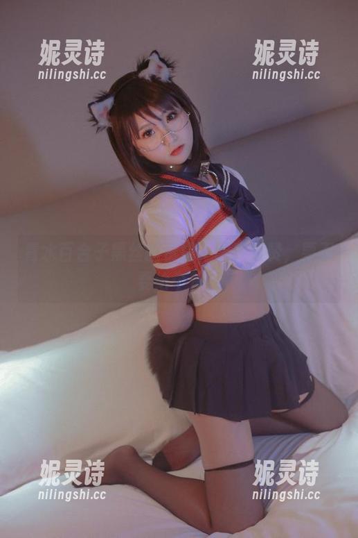 青水百合子黑丝的资源，图库太赞，要不要给个赞？