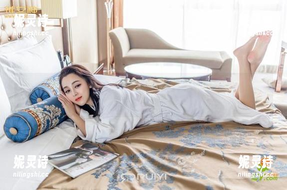 青豆客-Ann尤美 青豆客 - Ann尤美的兔女郎高清写真,今天的你是选择‘害羞’还是‘心动’?